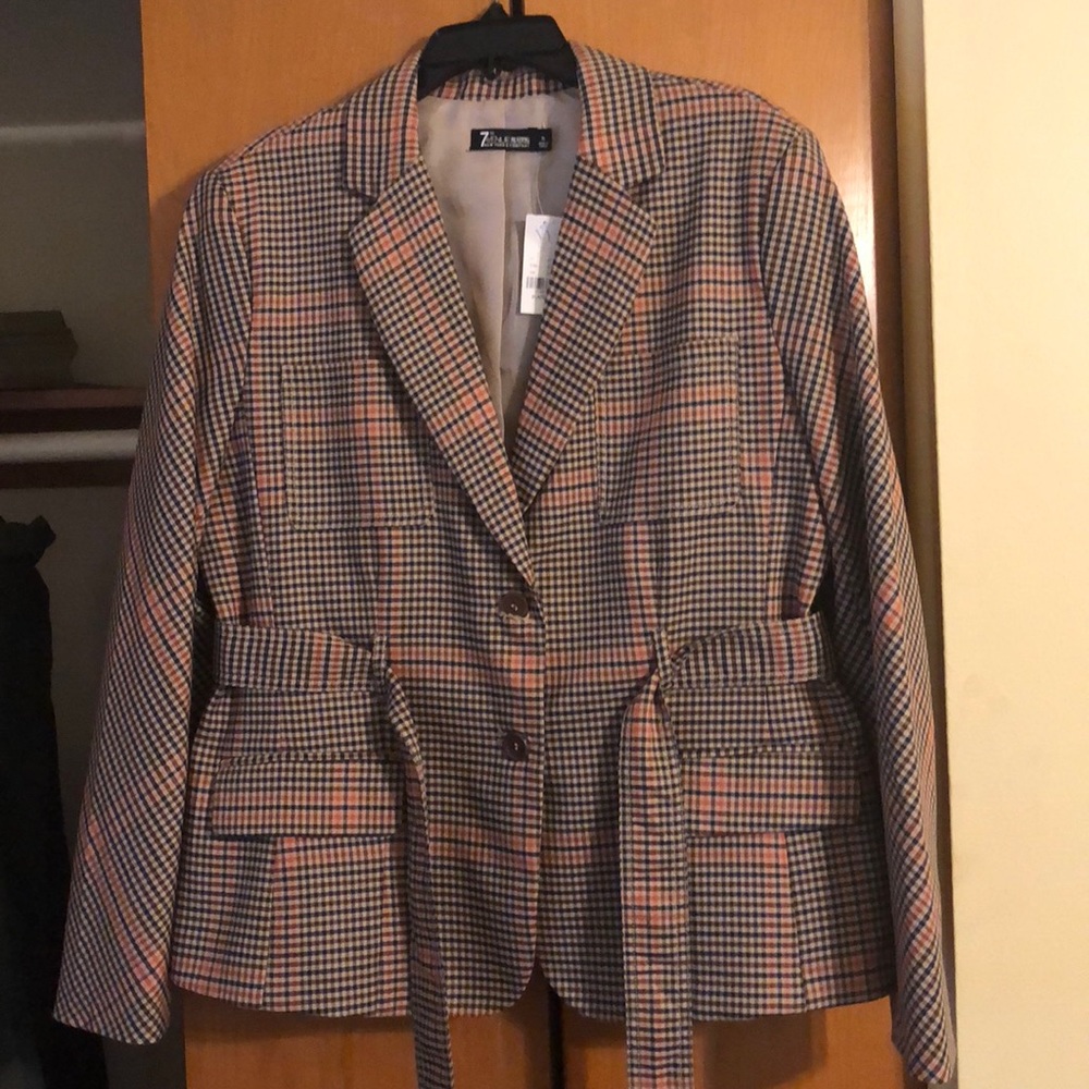 *NEW* Plaid Blazer